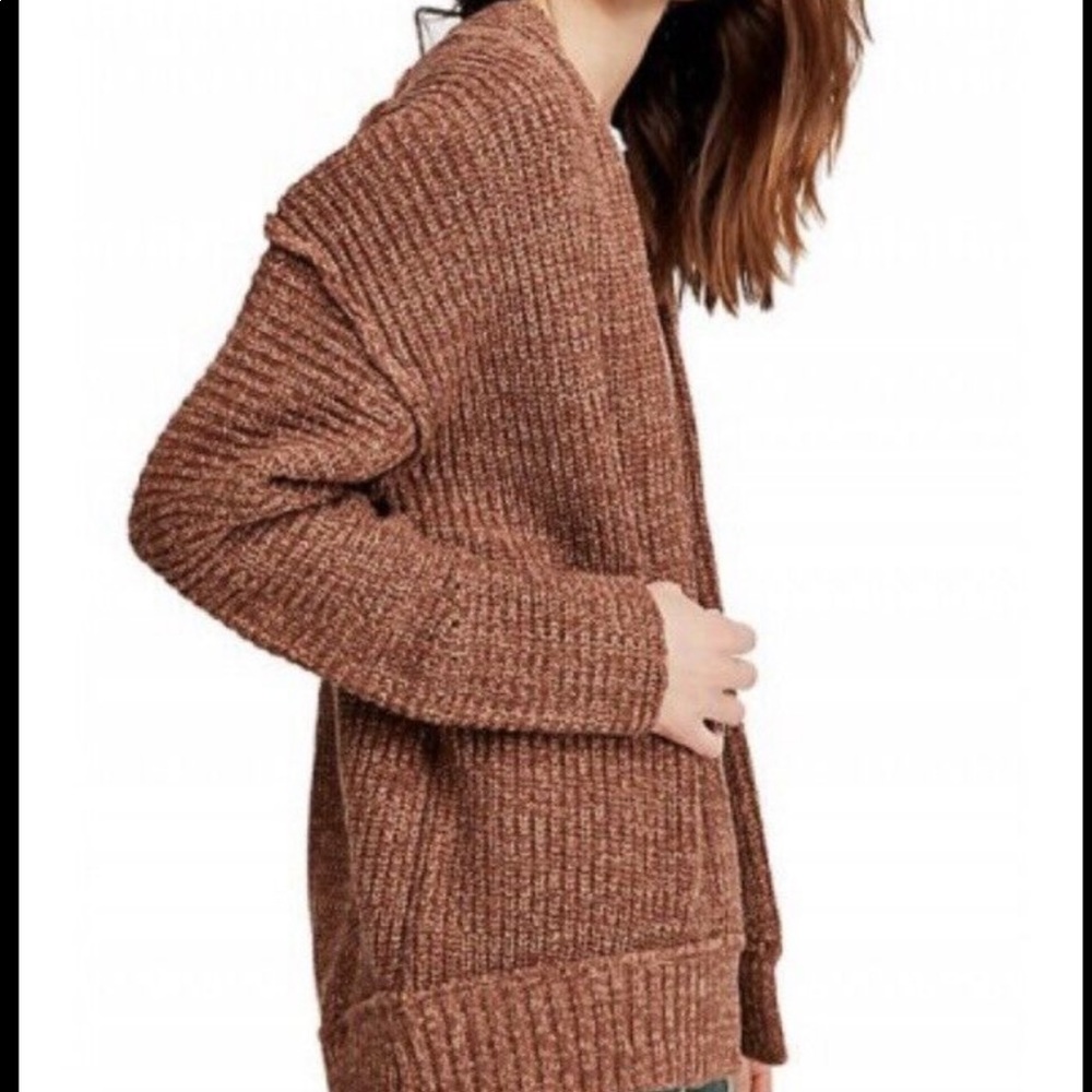 Free People - Picture 10 of 13